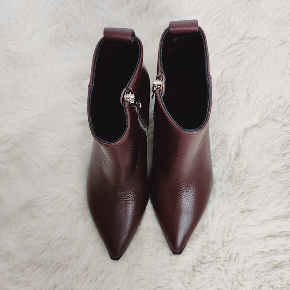 NEW Everlane The Boss Boot Ankle Point Toe Bootie Pebbled Leather in Burgundy - Picture 7 of 10